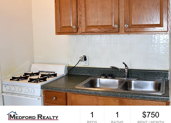 132 S Union St #7 — Photo 1