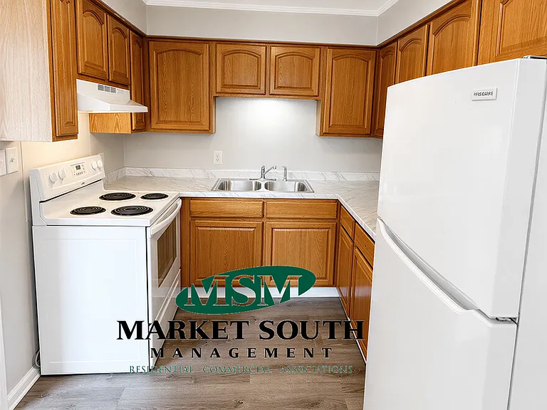 4 W 53rd St #1 — Photo 2