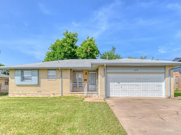 314 NW Compass Dr, Lawton, OK 73505