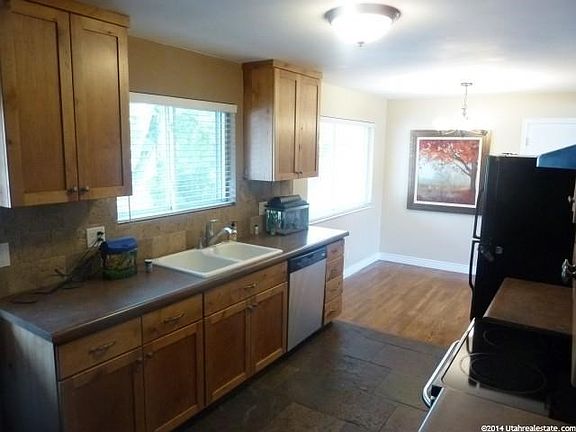 5th image of 1744 E Lahar Dr