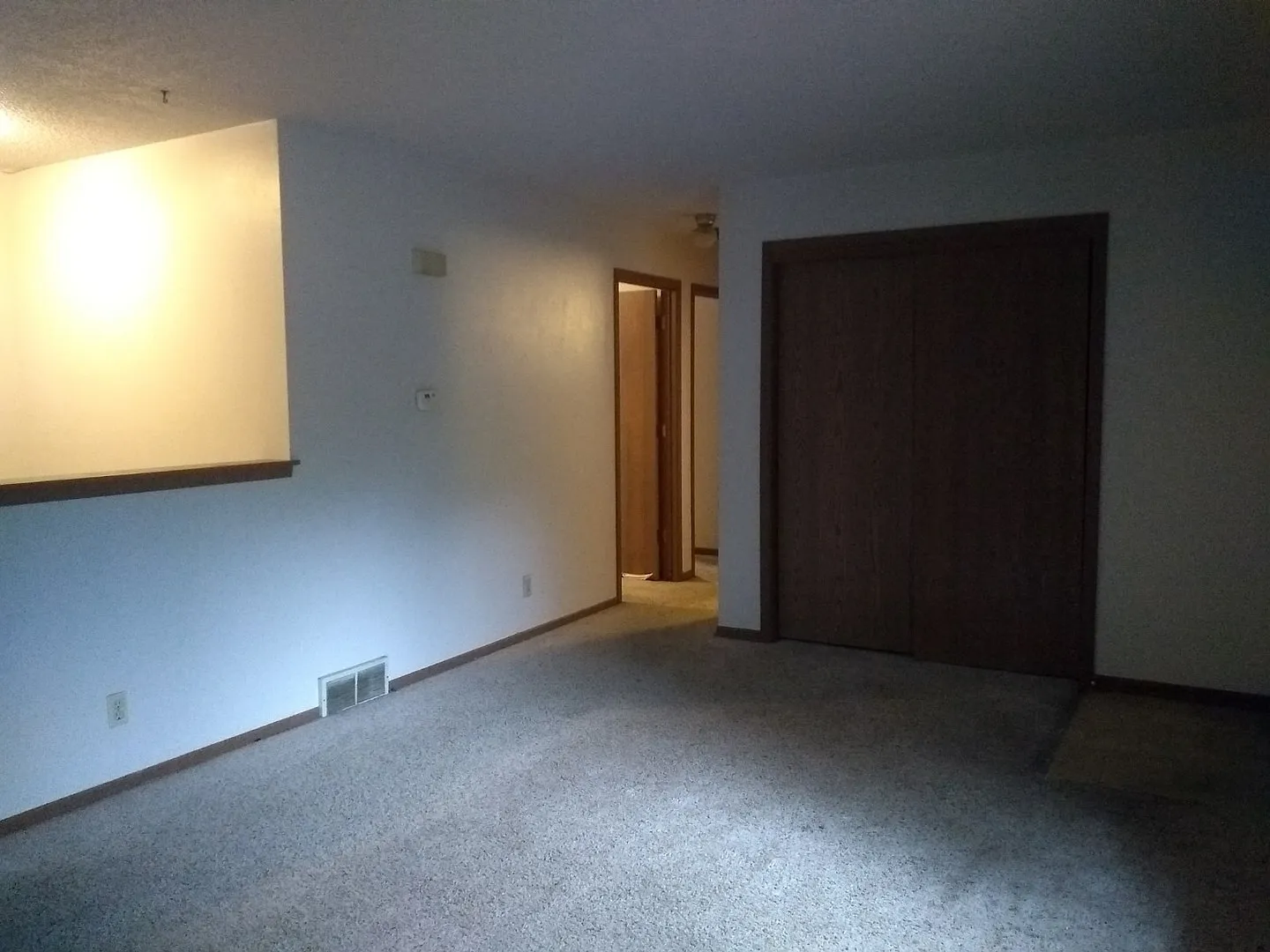 South Franklin Apartments — Photo 3