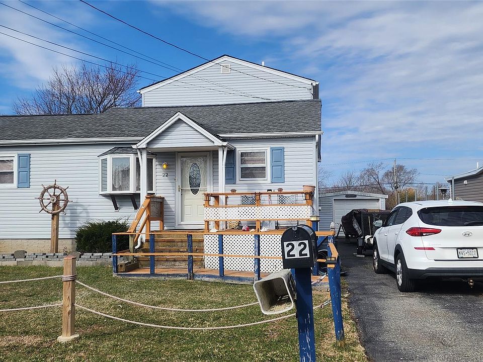 1st image of 22 Blue Point Road