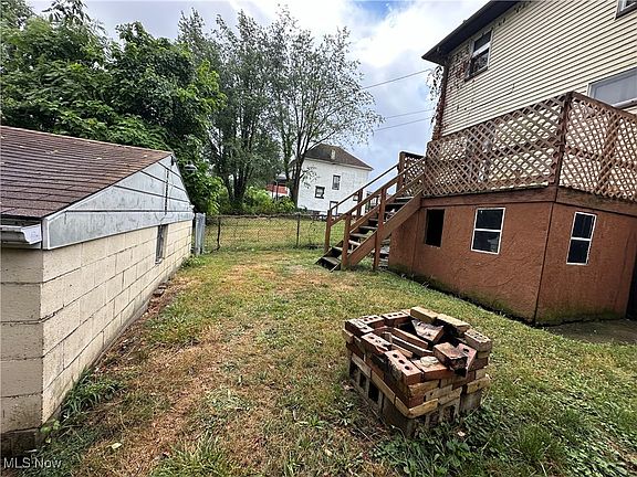 4th image of 1335 Oak Grove Ave