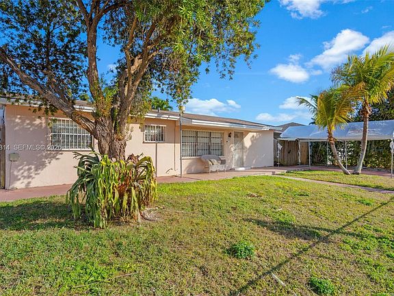 5th image of 29925 SW 149th Ct