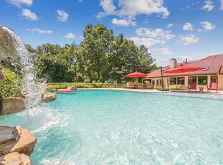 3 Tornquist Ct, Franklin Park, NJ 08823