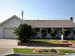 3021 Cleveland Ave, Costa Mesa, CA 92626