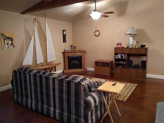 2nd image of 15557 Cedar Bay Dr