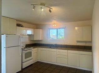 334 Howard Ave #B, Nanaimo, BC V9R3R7