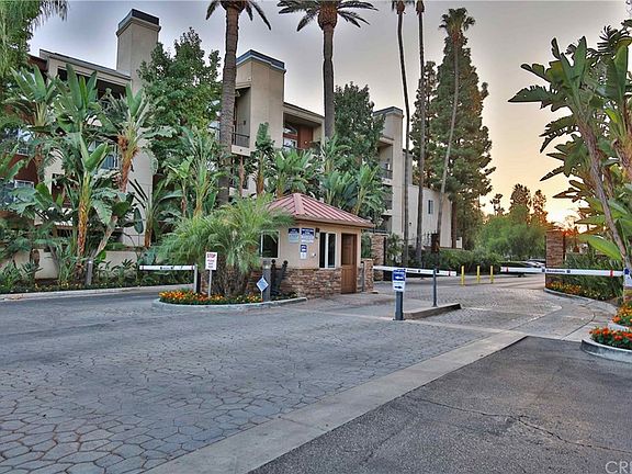 2nd image of 5545 Canoga Ave APT 216