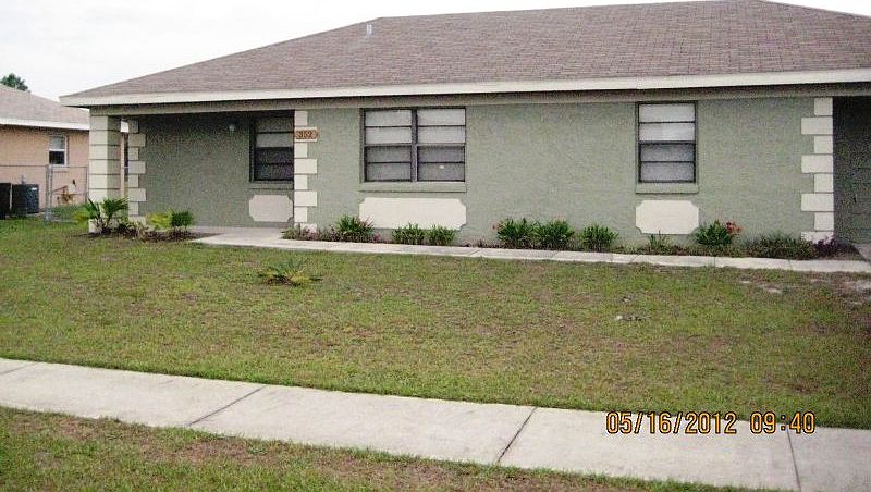 1st image of 352 Buttonwood Dr