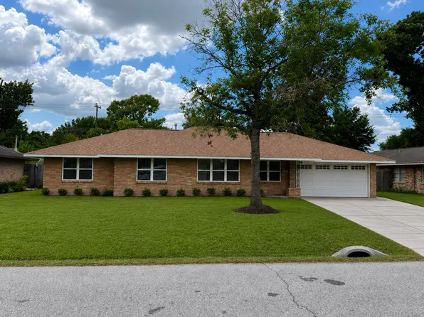 3211 Peppermill Rd, Houston, TX 77080