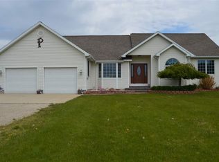 215 E Blanchard Rd, Shepherd, MI 48883