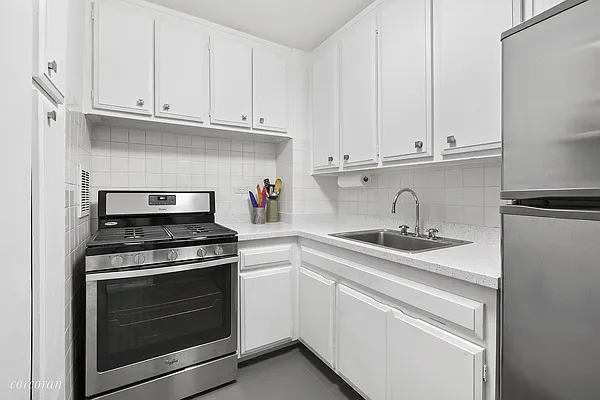 Sold by Corcoran | media 11