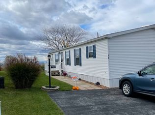 51 Broadwing Dr #120, Hanover, PA 17331