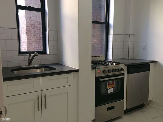 Rented by Citi Habitats | media 18