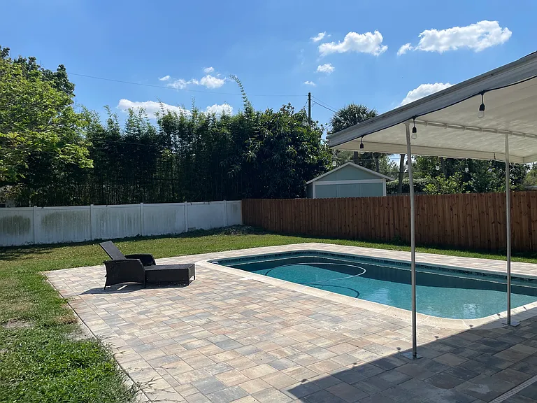 1410 Maury Rd — Photo 2
