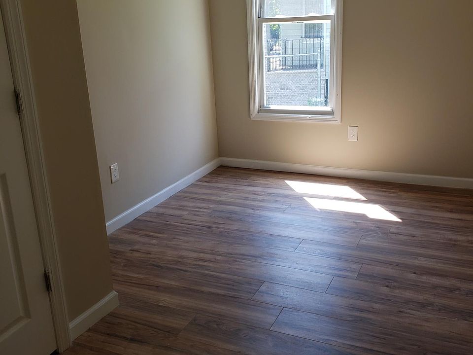 2nd image of 809 S 16th St #0
