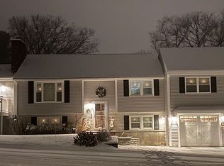 50 Langholm Dr, Nashua, NH 03062