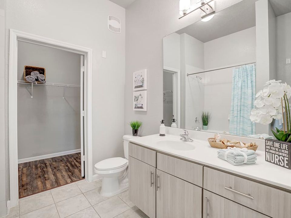 The Ivy Residences At Health Village Dade Avenue Orlando Fl