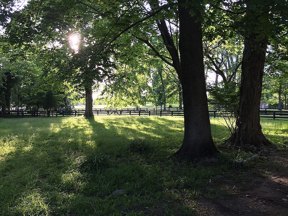 2300 Lakeland Rd, Louisville, KY 40223 Zillow