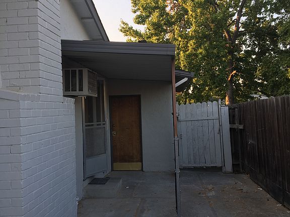 side door to garage