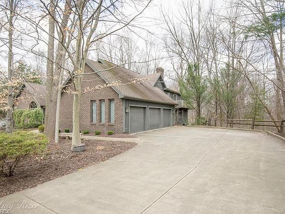 2nd image of 7785 Cliffview Dr
