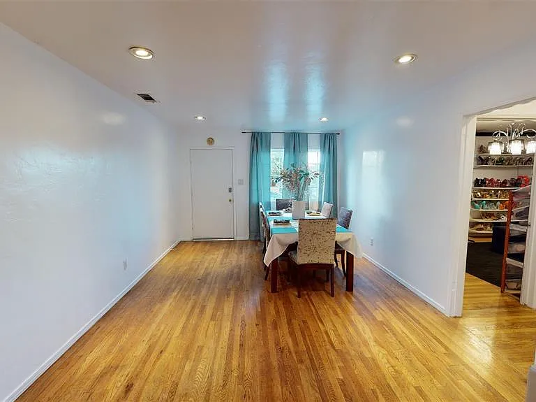 1821 Brookline St #2 — Photo 13