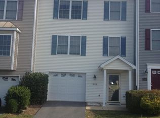118 Windstone Dr, Winchester, VA 22602