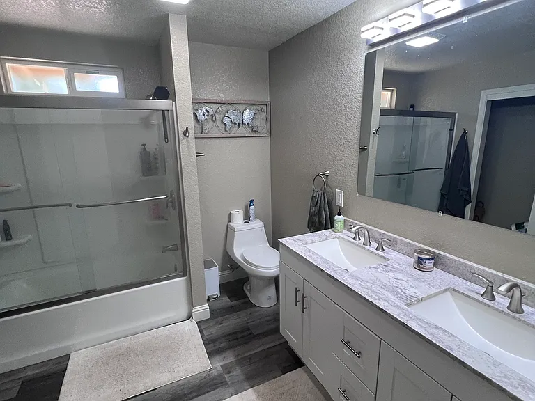 16885 Brandt Rd — Photo 11