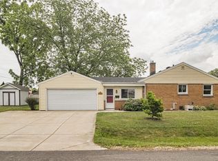 10914 W Copeland Ave, Hales Corners, WI 53130