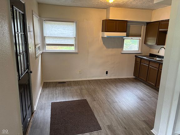 5th image of 2456 N Webster Ave