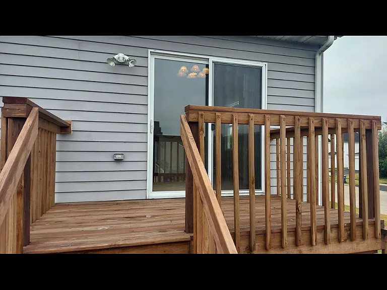 Penny Ln — Photo 4