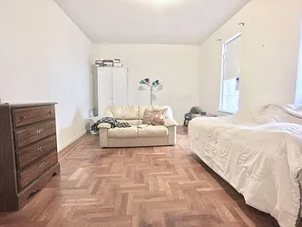 Rented by Sovereign Associates