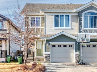 1717 Hammond Cres NW, Edmonton, AB T6M 0N1