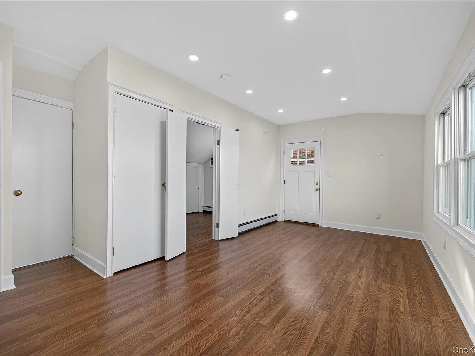 1 bed, 1.0 bath, $2,700 — Photo 4