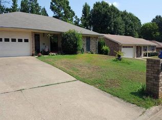 1509 Grayson Dr, Longview, TX 75604