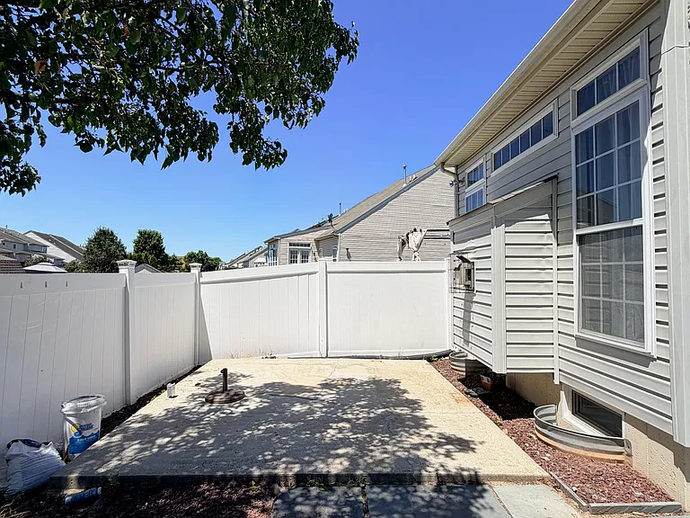 3 N Cummings Dr — Photo 44