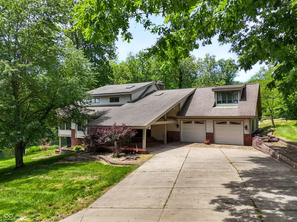 1826 E Durham Dr, Martinsville, IN 46151