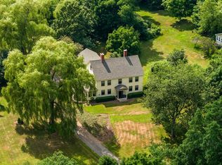 123 Drinkwater Rd, Kensington, NH 03833