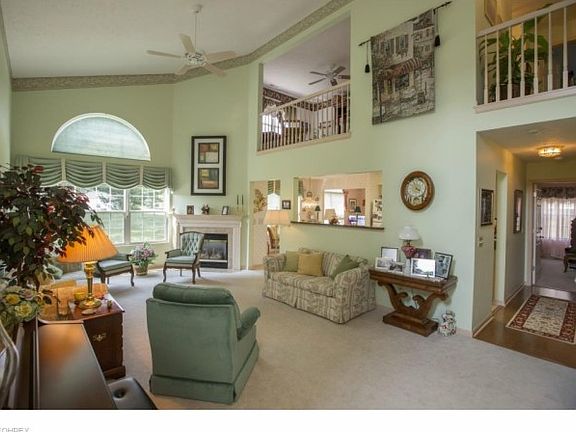 3rd image of 7289 Lilac Ct #13A