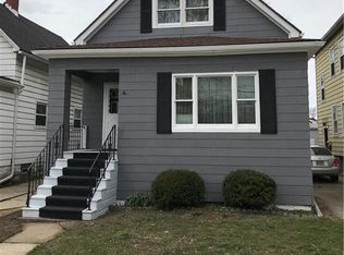 60 Willowlawn Pkwy, Buffalo, NY 14206