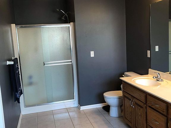 Oversized master ensuite