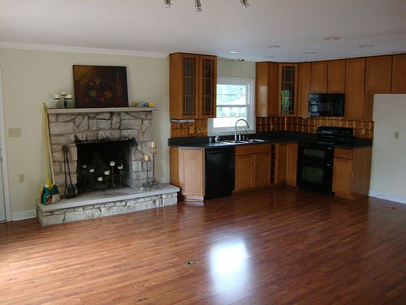2nd image of 12161 Daugherty Dr