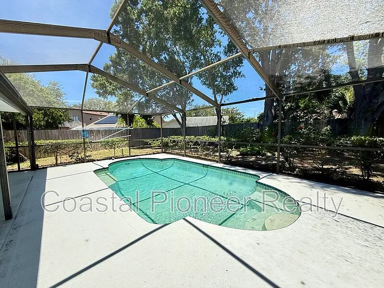8774 Huntfield St — Photo 27