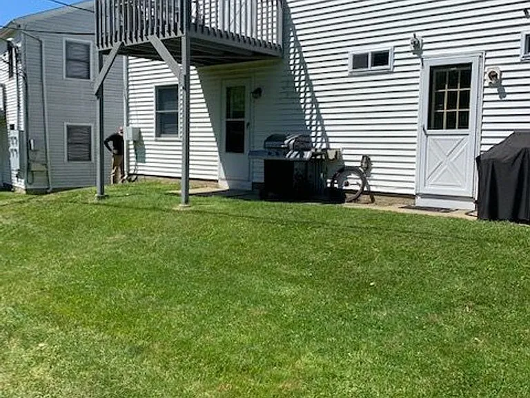 1739-1749 Boston Post Rd — Photo 20