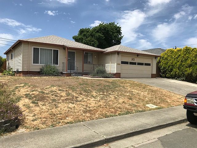 1st image of 143 Mesa Verde Dr