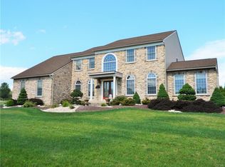 2760 Olive Branch Ln, Bath, PA 18014