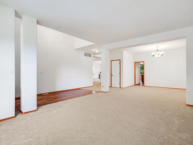 12590 NW Naomi Ln — Photo 9