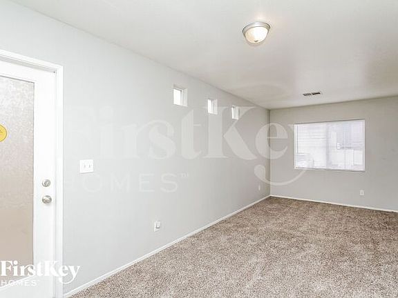 4th image of 5244 Paradise Valley Ave