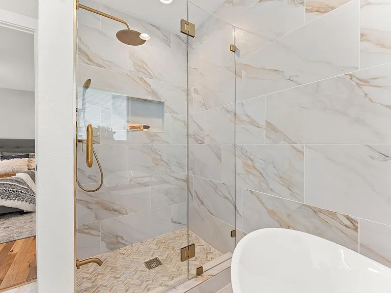 5102 Ravensdale Ln — Photo 17